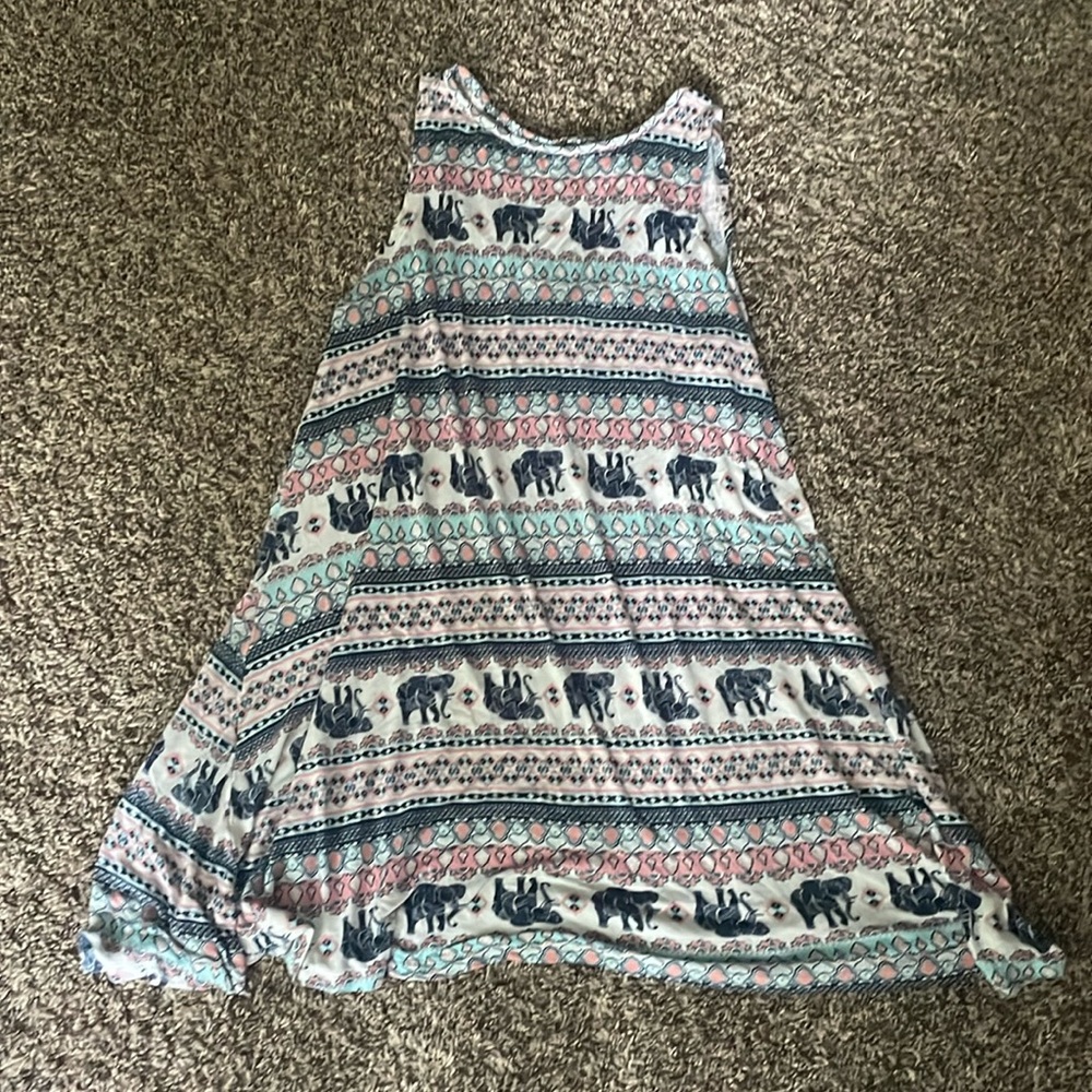 Flowy patterned dress